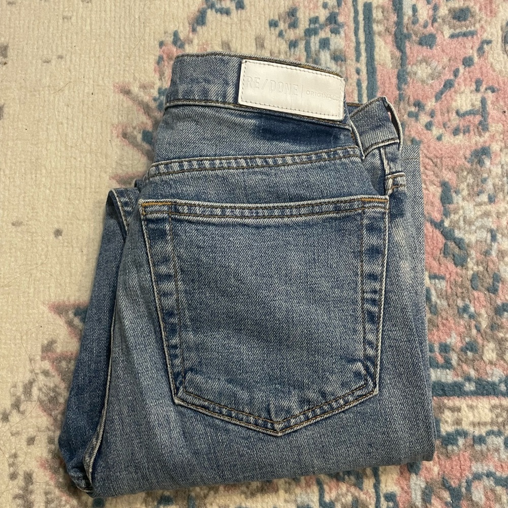PERFECT HIGH RISE RE/DONE JEANS!!! - Picture 2 of 2